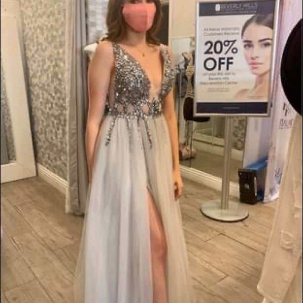 Gorgeous formal gown